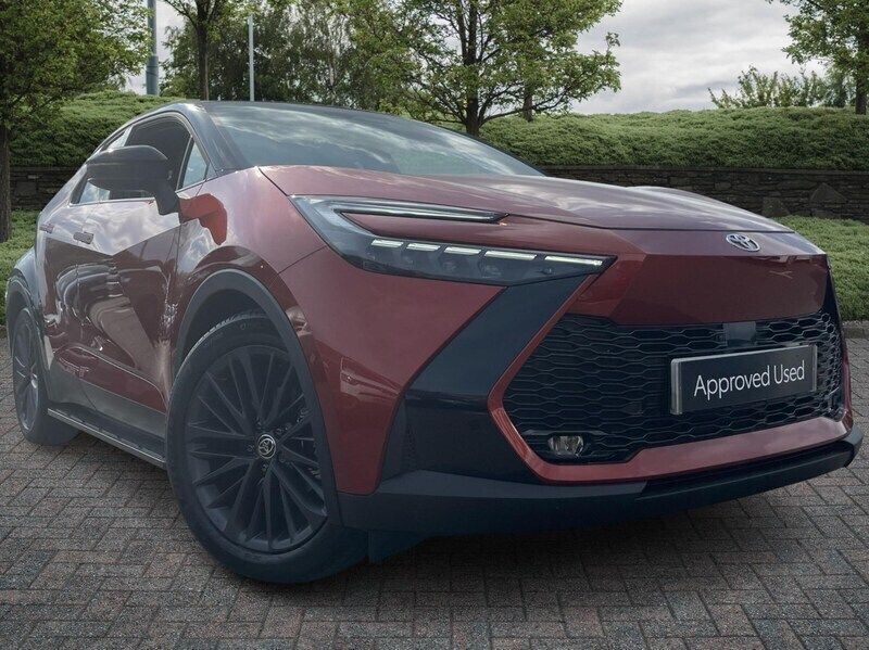 Orange New 2025 Toyota C-HR Edition-S SUV | £34,995 - Image 1/4