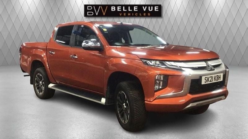 Orange Used 2021 Mitsubishi L200 Warrior Pickup | £23,995 (Expensive) - Image 1/3