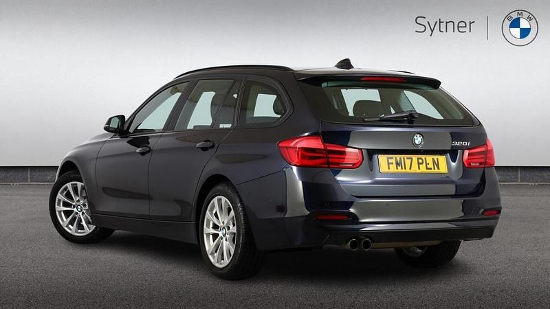 Used BMW 320 Comfort Edition 181 HP (133 kW) 2017 Blue Estate