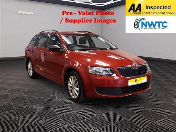 Red Used 2014 Skoda Octavia Estate | £3,895 (Expensive) - Image 1/1
