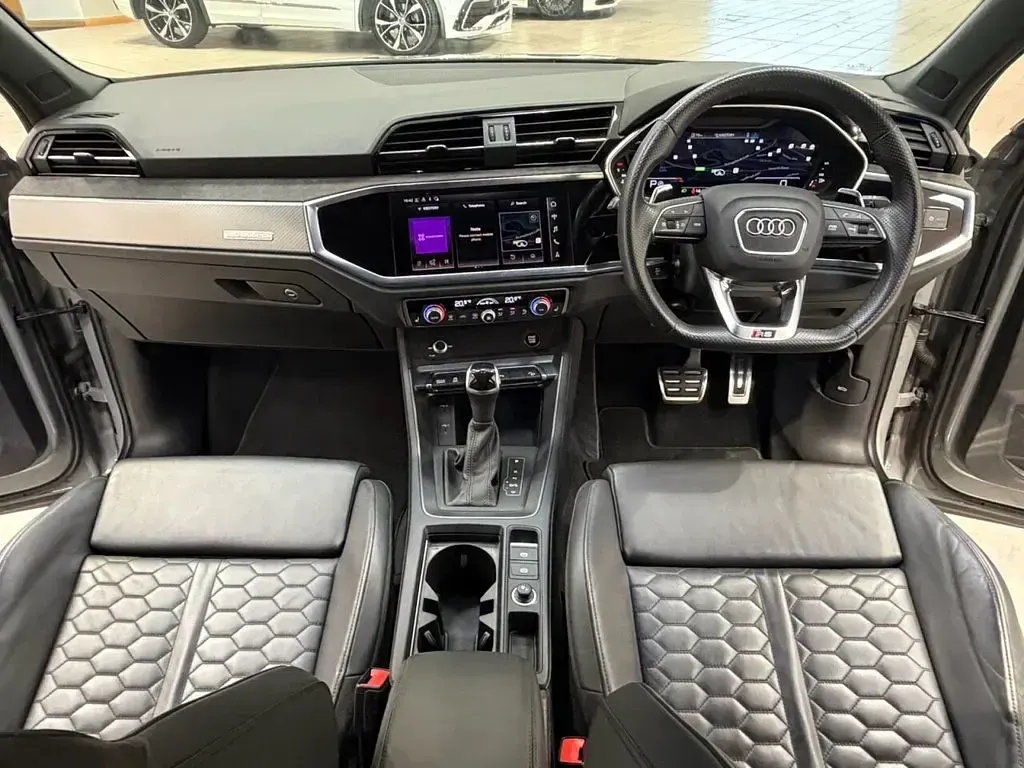 Used Audi RS Q3 Sportback Advanced 400 HP (294 kW) 2021 Grey SUV