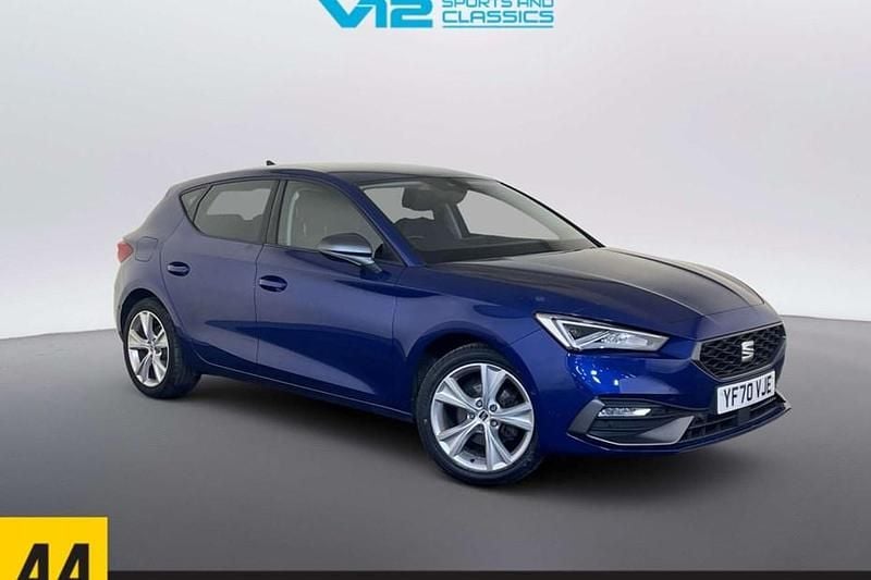 Used Seat Leon FR 130 HP (95 kW) 2020 Blue Hatchback