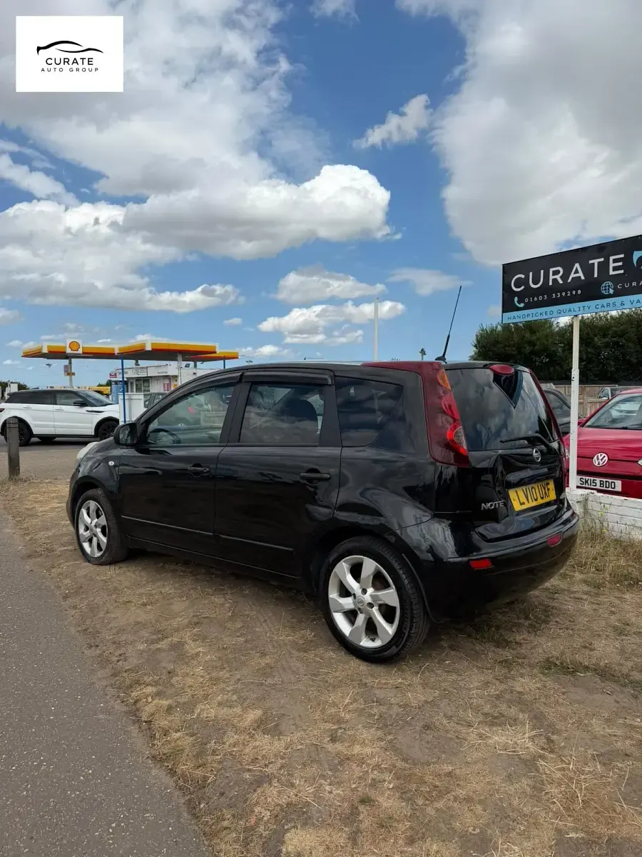 Used Nissan Note N-TEC 110 HP (80 kW) 2010 Black Hatchback