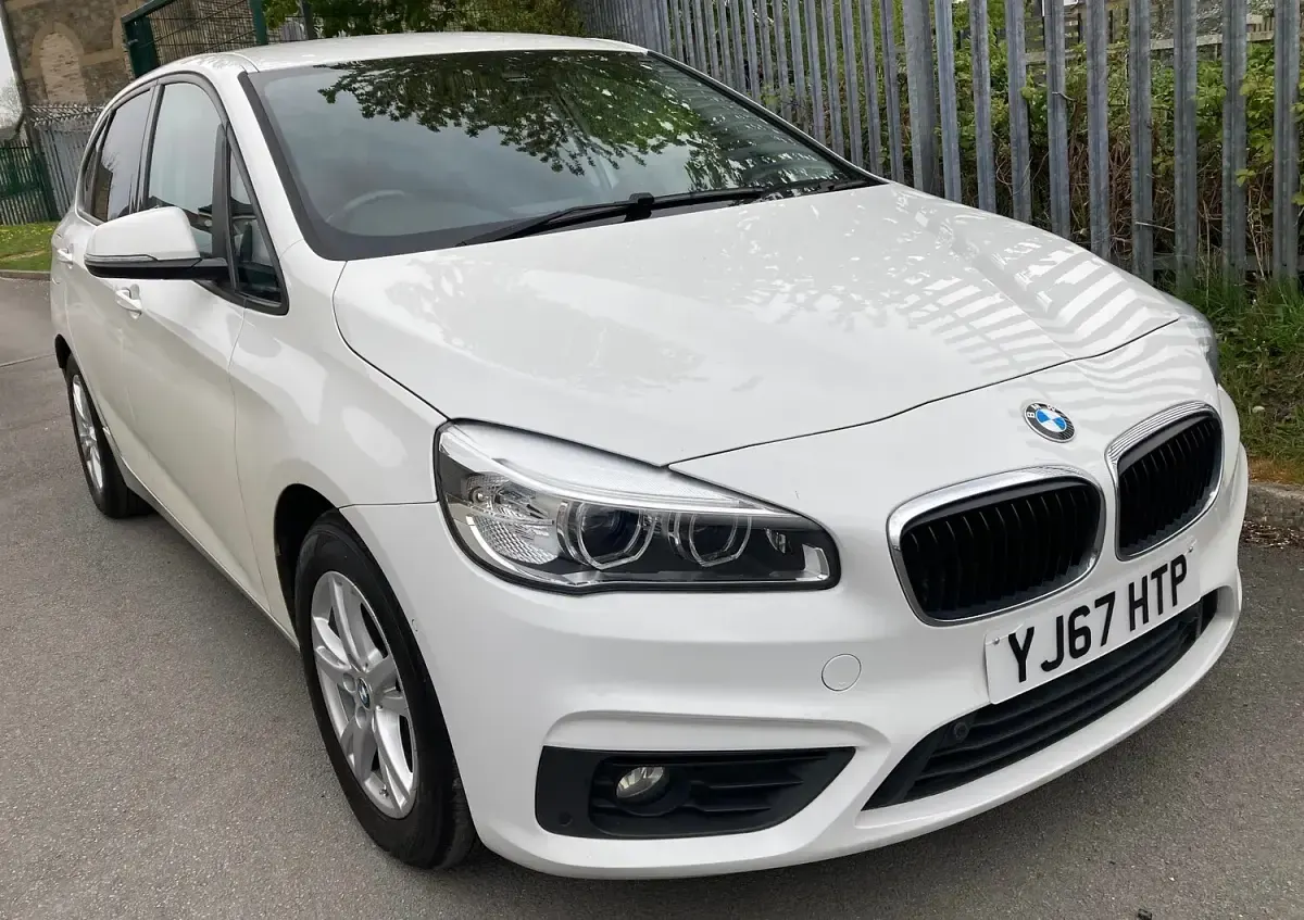 Used BMW 218 2017 White Estate