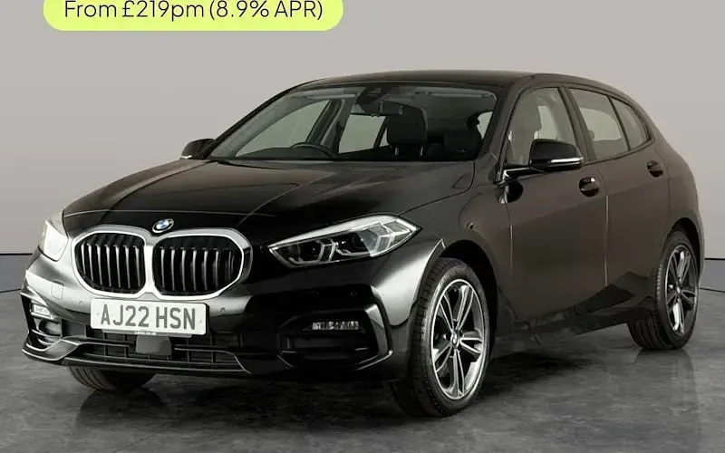 Used BMW 118 Sport Line 136 HP (100 kW) 2022 Hatchback