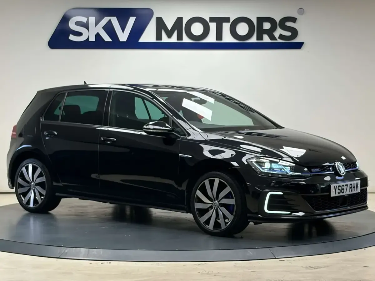 Used VW Golf VII Advance 204 HP (150 kW) 2018 Black Hatchback