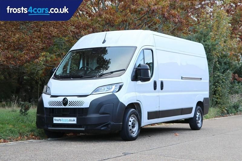 White Used 2024 Citroën Relay Van | £19,295 (Expensive) - Image 1/4