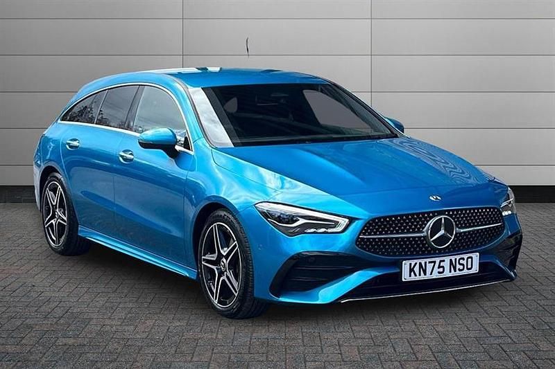 Used Mercedes CLA180 Executive 136 HP (100 kW) 2025 Hyper blue Sedan