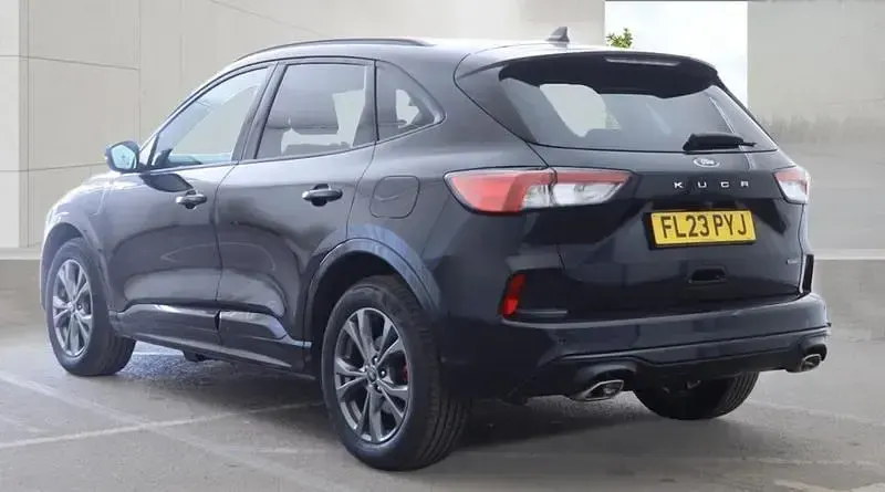 Usado Ford Kuga ST-Line 2023 Preto SUV