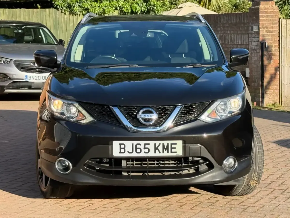 Second-hand Nissan Qashqai N-TEC 2015 Negru SUV