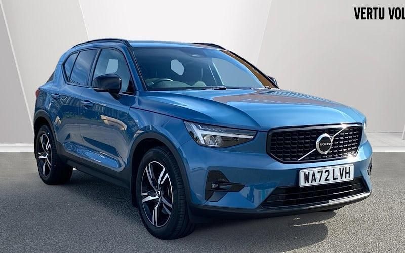 Used 2025 Volvo XC40 Plus SUV | £30,968 (Fair price) - Image 1/4