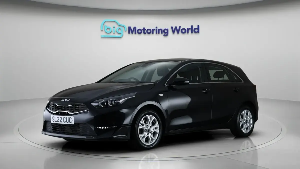 Used Kia Ceed 120 HP (88 kW) 2021 Black Hatchback