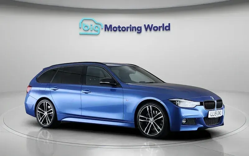 Used BMW 320 M Sport 184 HP (135 kW) 2019 Blue Estate