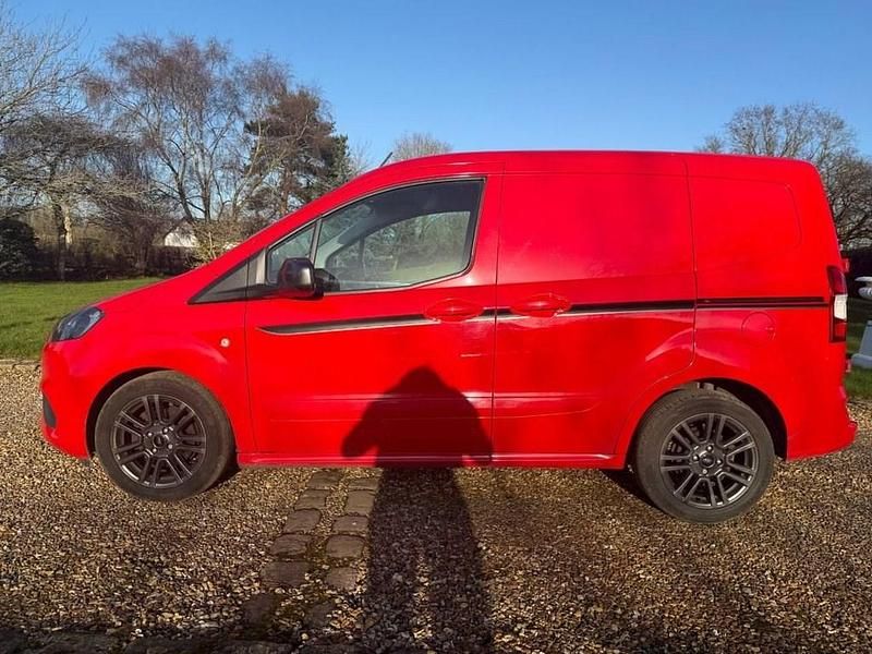 Used Ford Transit Sport 100 HP (73 kW) 2020 Red Van