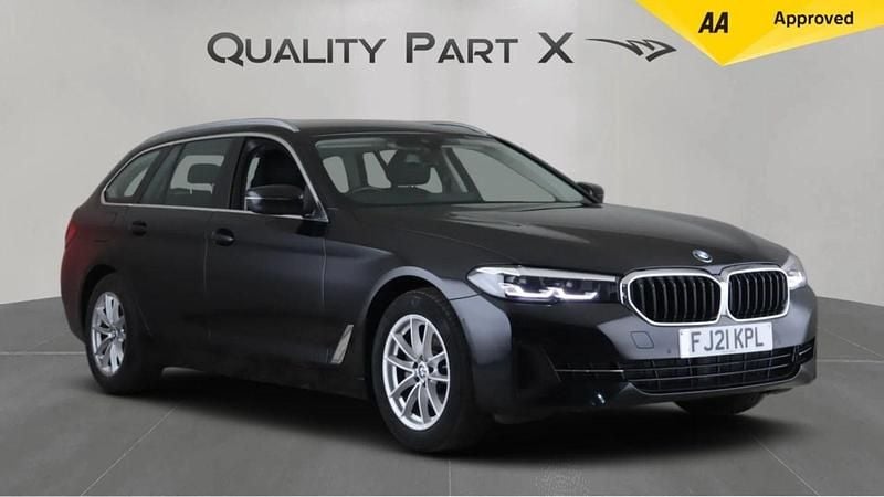 Black Used 2021 BMW 520 Estate | £19,850 (Good price) - Image 1/4