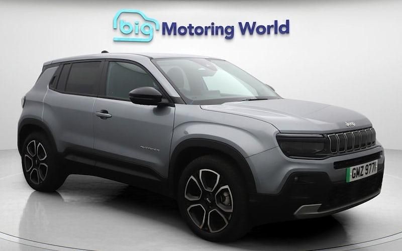 Used 2024 Jeep Avenger EV Summit SUV | £21,000 (Fair price) - Image 1/4