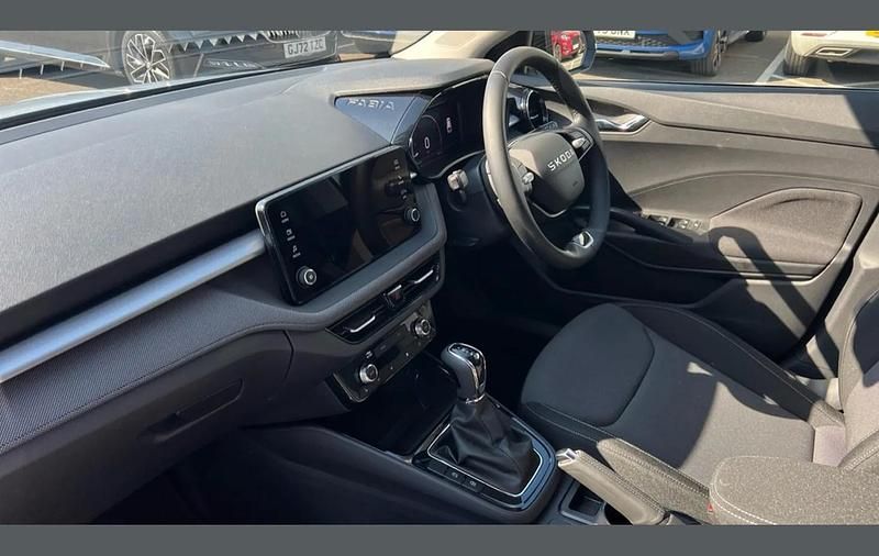 Used Skoda Fabia Design Edition 147 HP (108 kW) 2025 Silver Hatchback