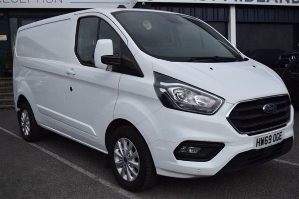 White Used 2019 Ford Transit Custom Limited | £15,000 (Good price) - Image 1/1