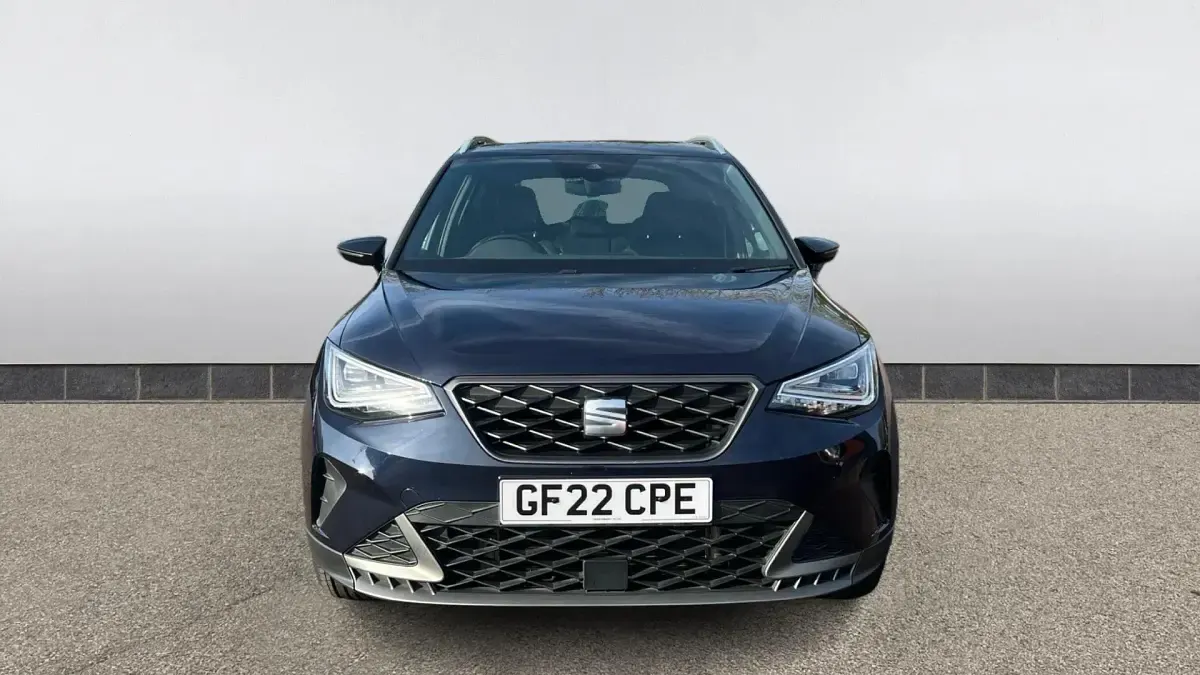 Used Seat Arona FR 110 HP (80 kW) 2022 Blue SUV
