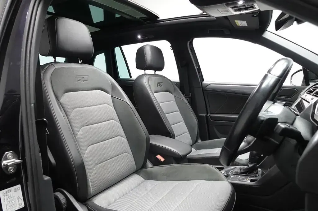 Used VW Tiguan R-line 190 HP (139 kW) 2020 Black SUV