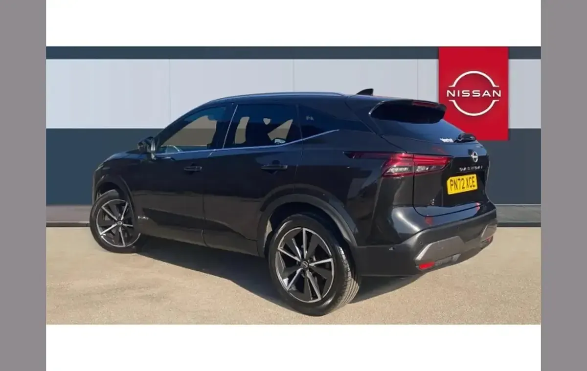 Used Nissan Qashqai Tekna 190 HP (139 kW) 2022 Black SUV