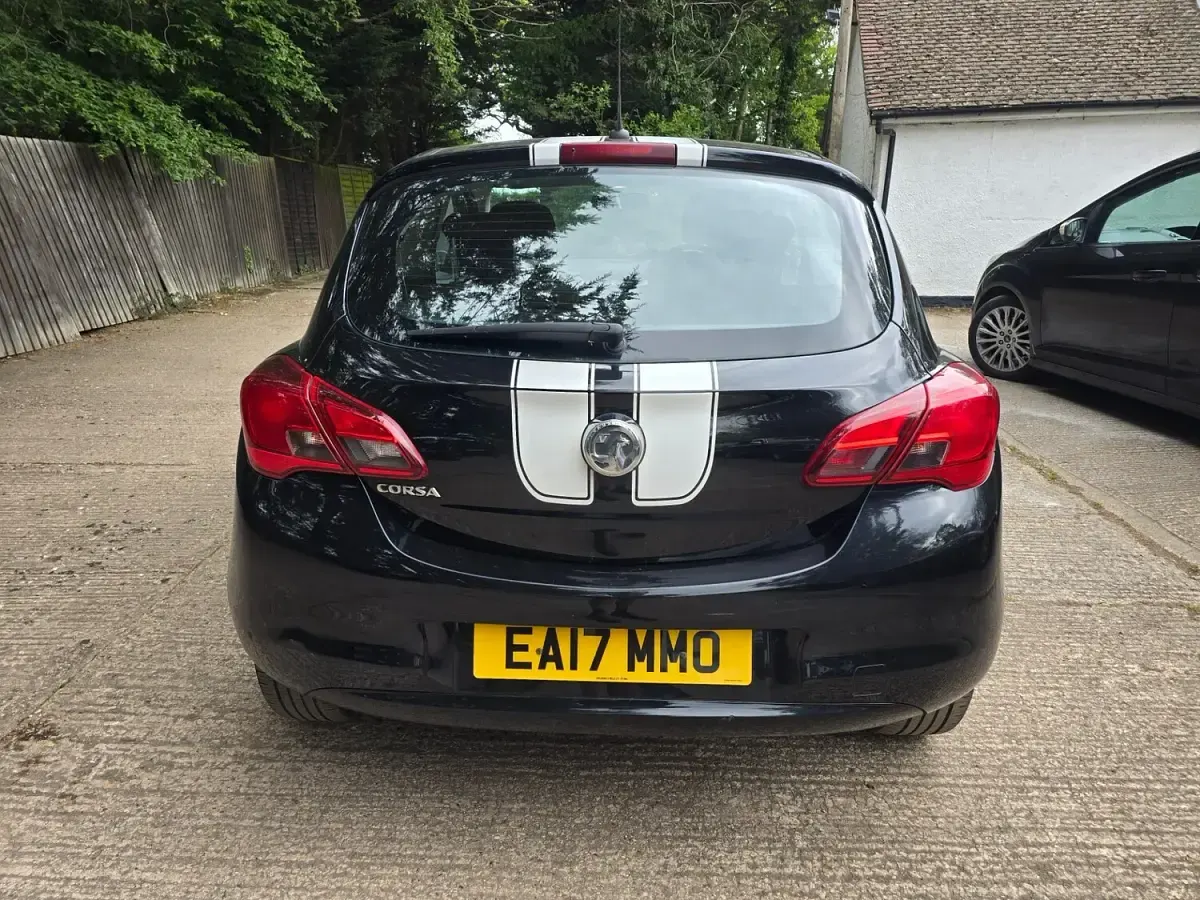 Used Vauxhall Corsa 75 HP (55 kW) 2017 Black Hatchback