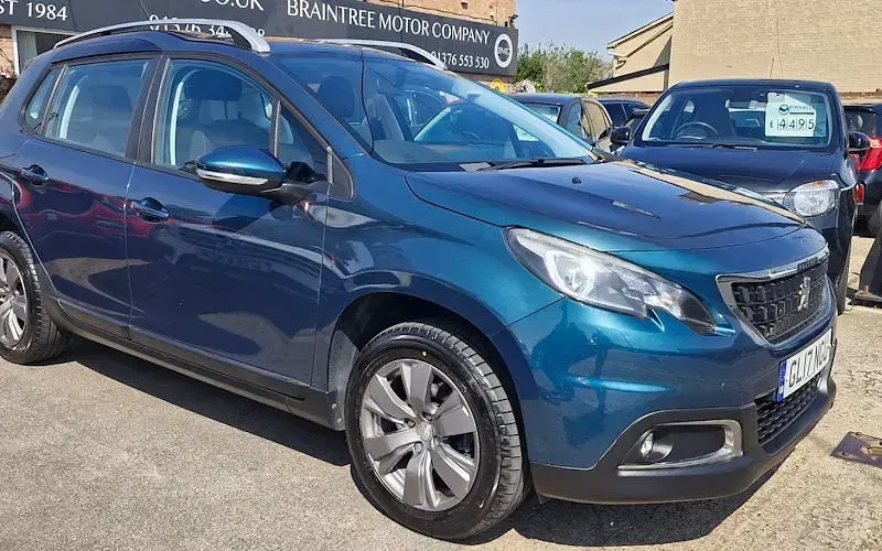 Used Peugeot 2008 Active 82 HP (60 kW) 2017 Green SUV