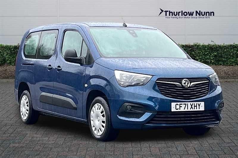 Blue Used 2022 Vauxhall Combo Edition MPV | £15,660 (Fair price) - Image 1/4