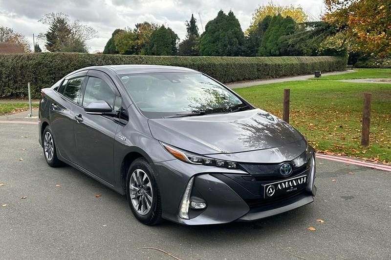 Used 2022 Toyota Prius | £18,490 - Image 1/1