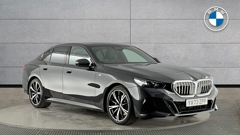 Grey Used 2023 BMW 520 M Sport | £37,500 (Fair price) - Image 1/4