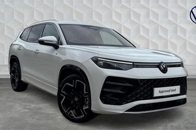 White Used 2025 VW Tayron R-line SUV | £41,550 (A bit pricey) - Image 1/4