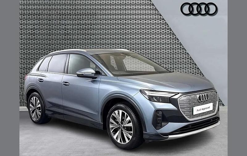 Used Audi Q4 e-tron Sport 150 kW (204 HP) 2021 Blue SUV