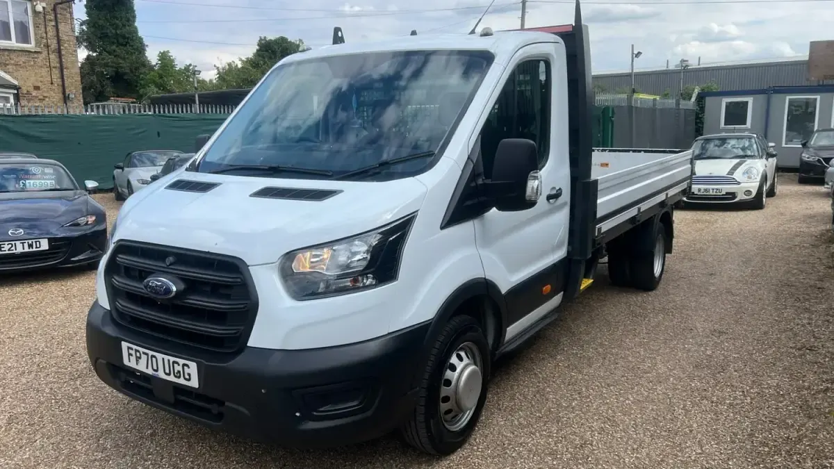 Usado Ford Transit 130 CV (95 kW) 2020 Blanco Descapotable