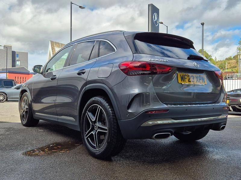 Used Mercedes GLA200 Executive 163 HP (119 kW) 2023 Grey SUV