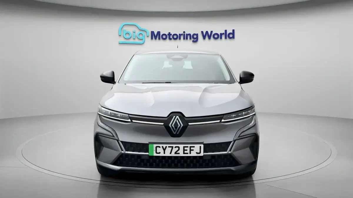 Used Renault Mégane Equilibre 161 kW (220 HP) 2022 Grey Hatchback