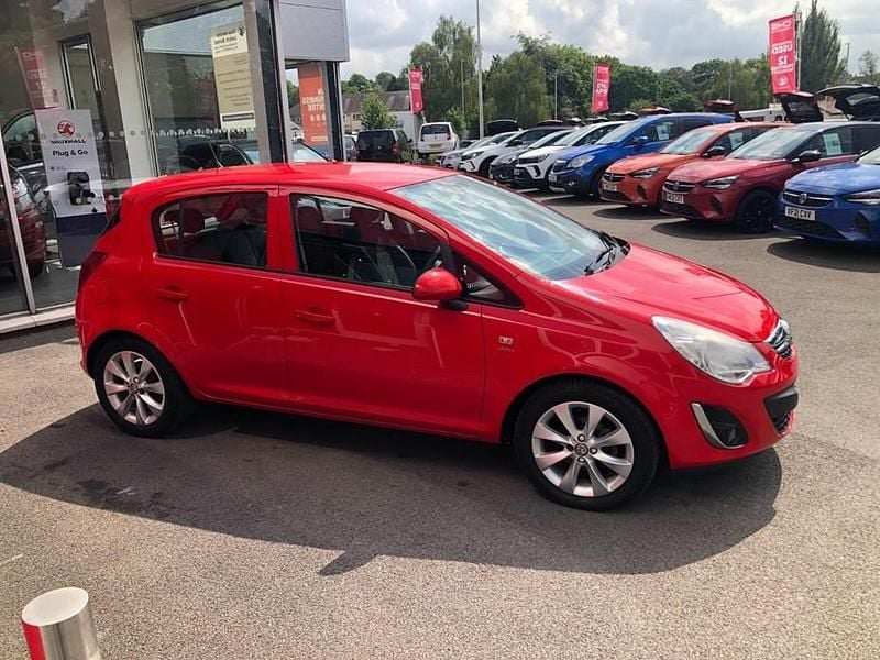 Used Vauxhall Corsa Active 85 HP (62 kW) 2012 Red Hatchback