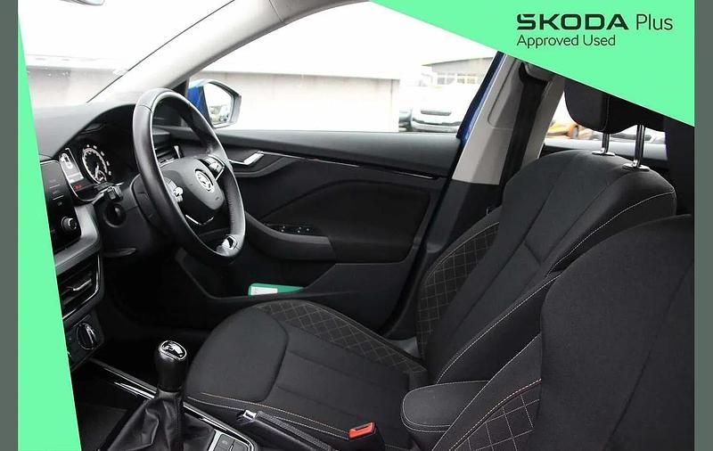 Used Skoda Scala SE 94 HP (69 kW) 2022 Energy blue Hatchback