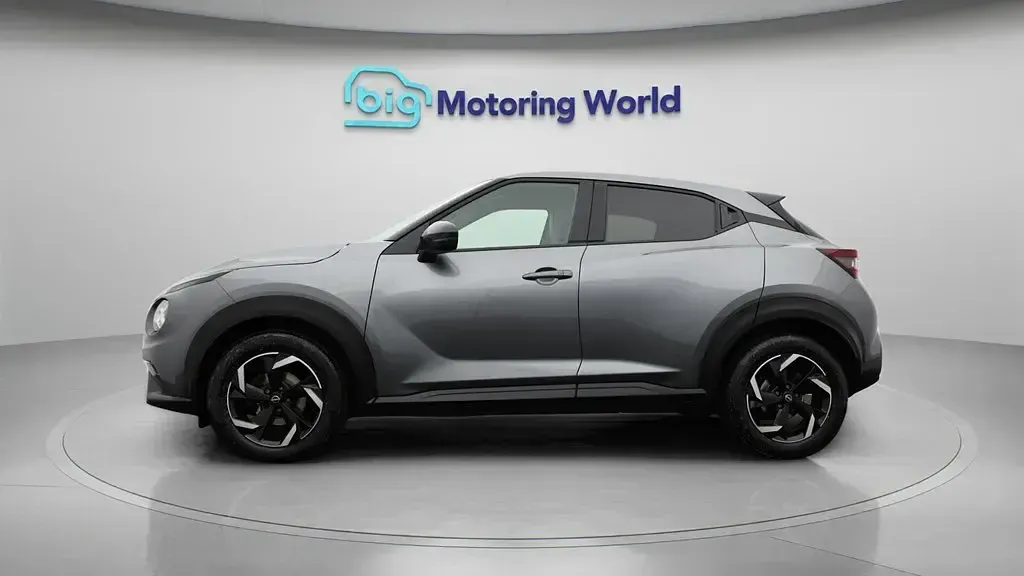 Used Nissan Juke N-Connecta 114 HP (83 kW) 2023 Grey SUV