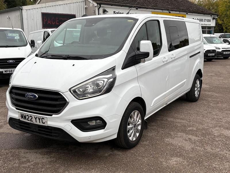 White Used 2022 Ford Transit Custom Limited Estate | £17,475 (Good price) - Image 1/4