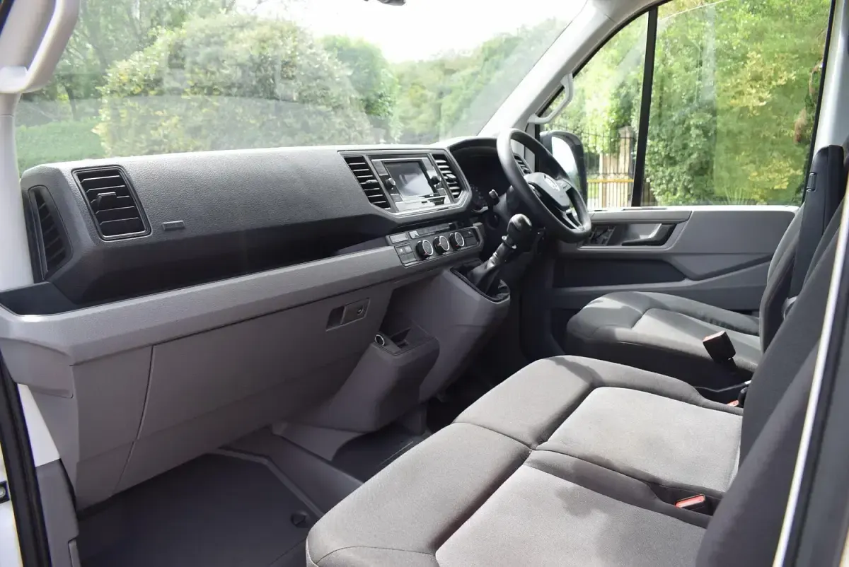 Used VW Crafter 140 HP (102 kW) 2024 White Van