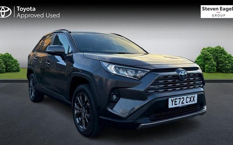 Used 2025 Toyota RAV4 Design Estate | £28,629 (Fair price) - Image 1/4