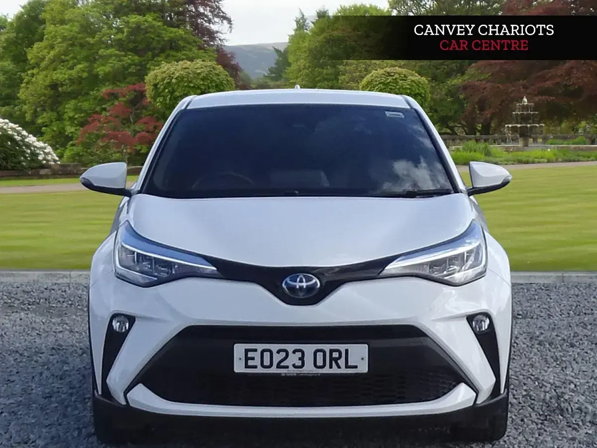 Used Toyota C-HR Design 122 HP (89 kW) 2023 White SUV