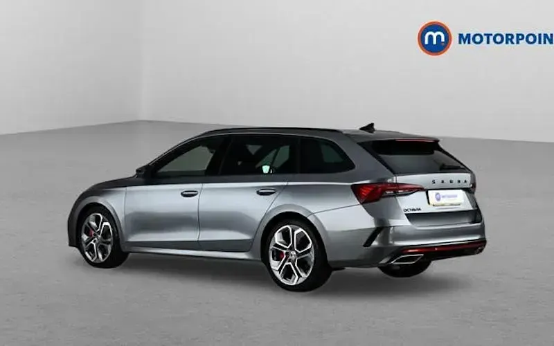 Used Skoda Octavia vRS 245 HP (180 kW) 2024 Grey Estate