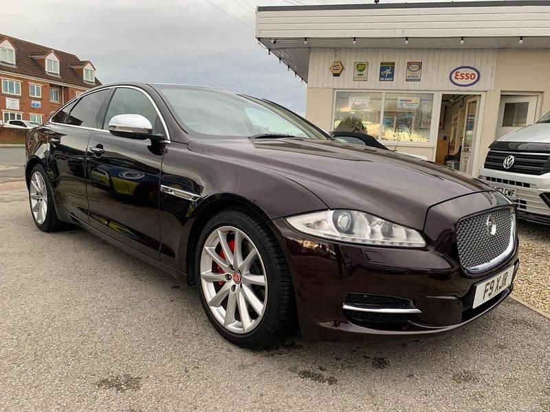 Used Jaguar XJ Premium Luxury 470 HP (345 kW) 2009 Red Sedan