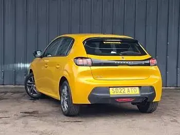 Used Peugeot 208 Active Premium 75 HP (55 kW) 2022 Yellow Hatchback