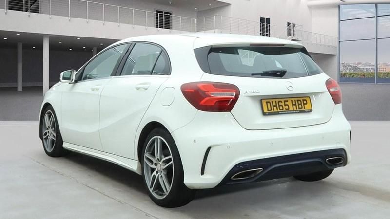 Used Mercedes A180 AMG Line Premium 2016 Cirrus white Hatchback