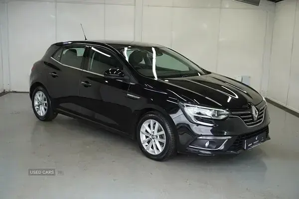 Used Renault Mégane Dynamique 2017 Black Hatchback