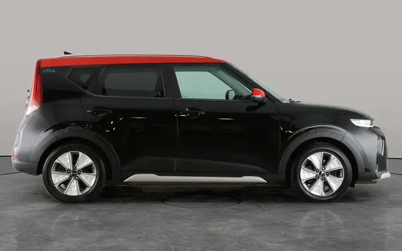 Used Kia Soul 150 kW (204 HP) 2022 Black SUV