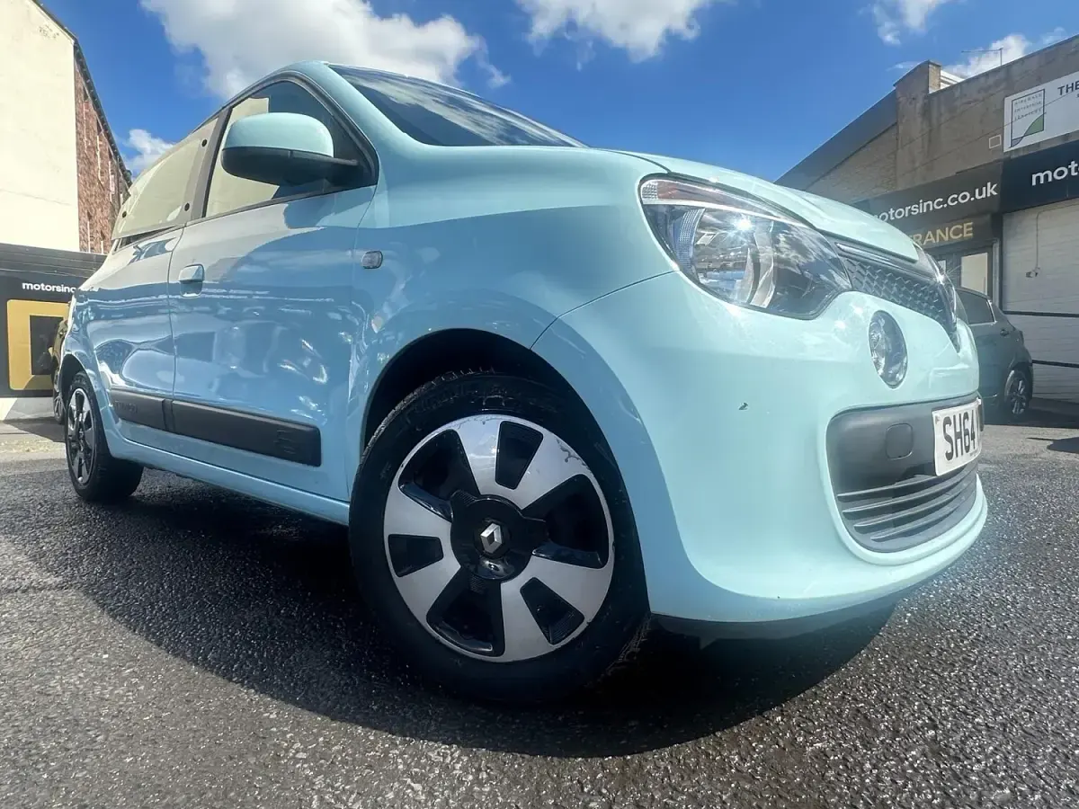 Used Renault Twingo Play 2014 Blue Hatchback
