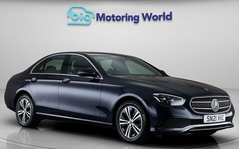 Used Mercedes E220 194 HP (142 kW) 2021 Blue Sedan